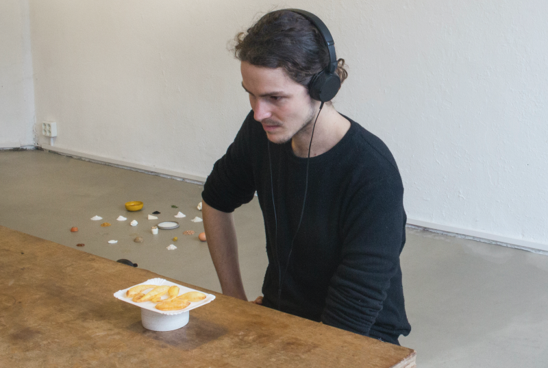 File:Listen.png