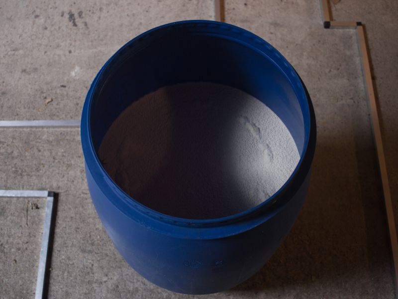 File:LandscapeSoilCheeseMe whey-container.jpg